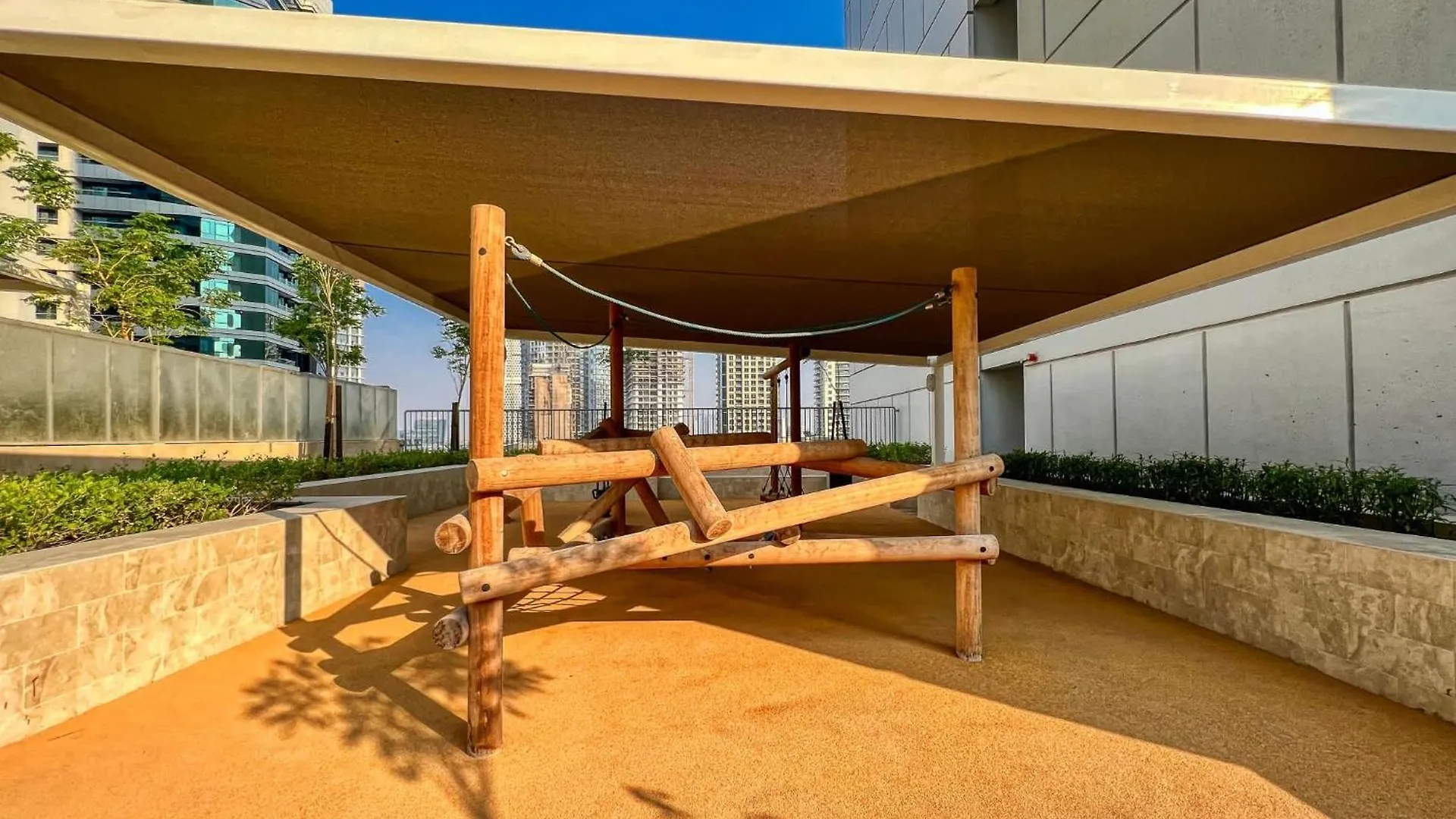 Apartamento Luxury 2Bd Apt With Pool Gym & Burj Khalifa Views Dubai